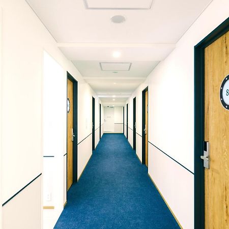 Webase Hakata Hostel Fukuoka  Extérieur photo