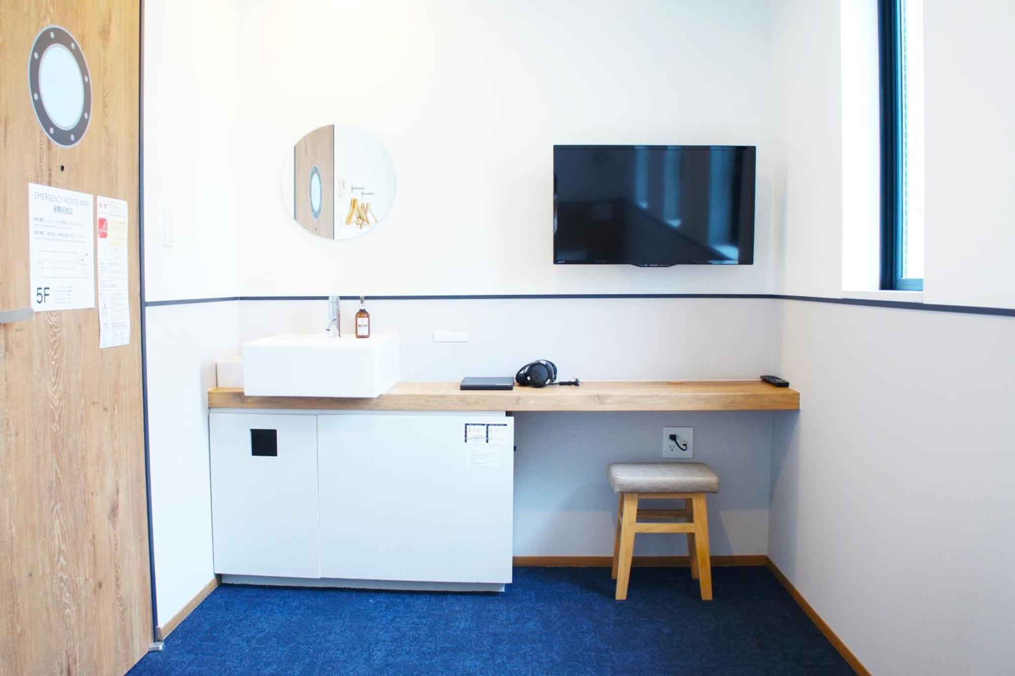 Webase Hakata Hostel Fukuoka  Extérieur photo